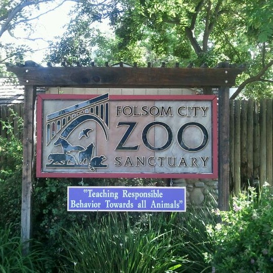 Folsom zoo